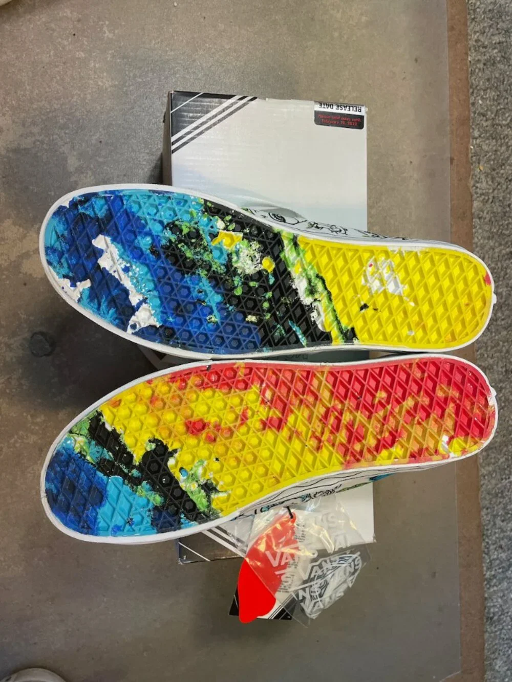 Vans Authentic Crayola DIY Sketch Men's Size 11.5 New Rare VN0A5KRDARE Sneaker